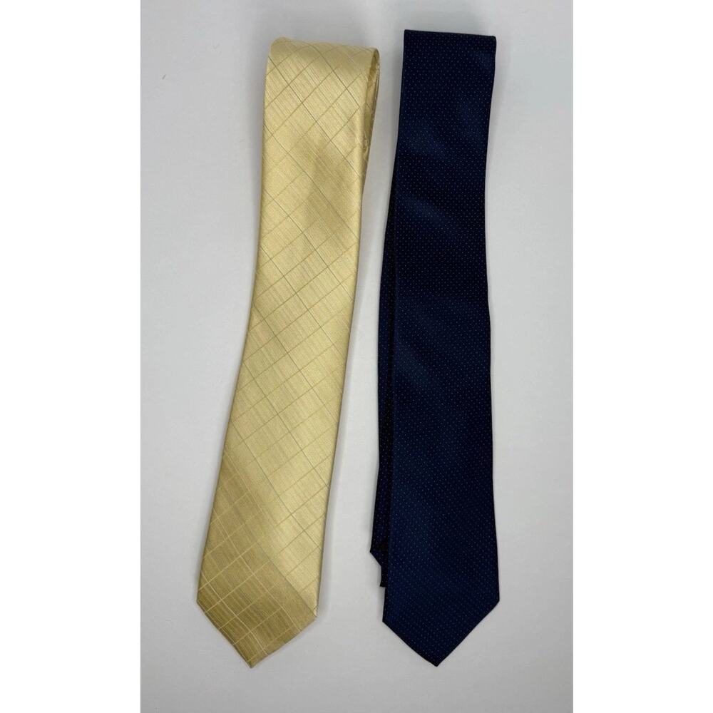 Calvin Klein Silk mens Tie Lot Of 2 Blue W/ Polka Dots And yellow Stripe